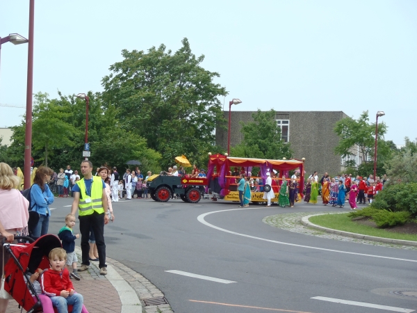 Festumzug Teltow 2015 Bauchtanzgruppe