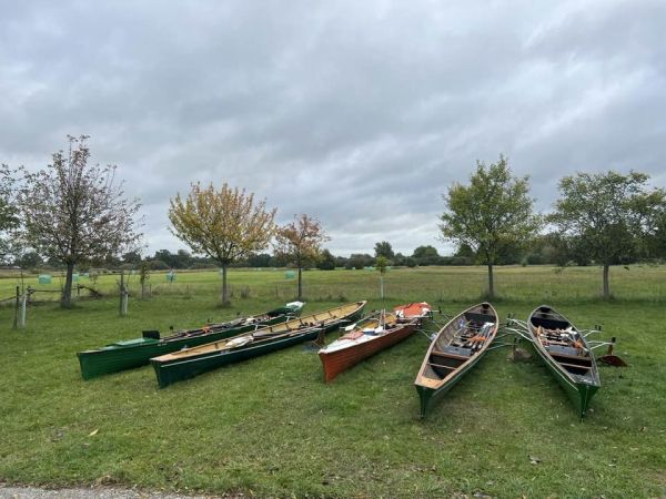 Ruderboote bei Leibsch Spreewald 2022